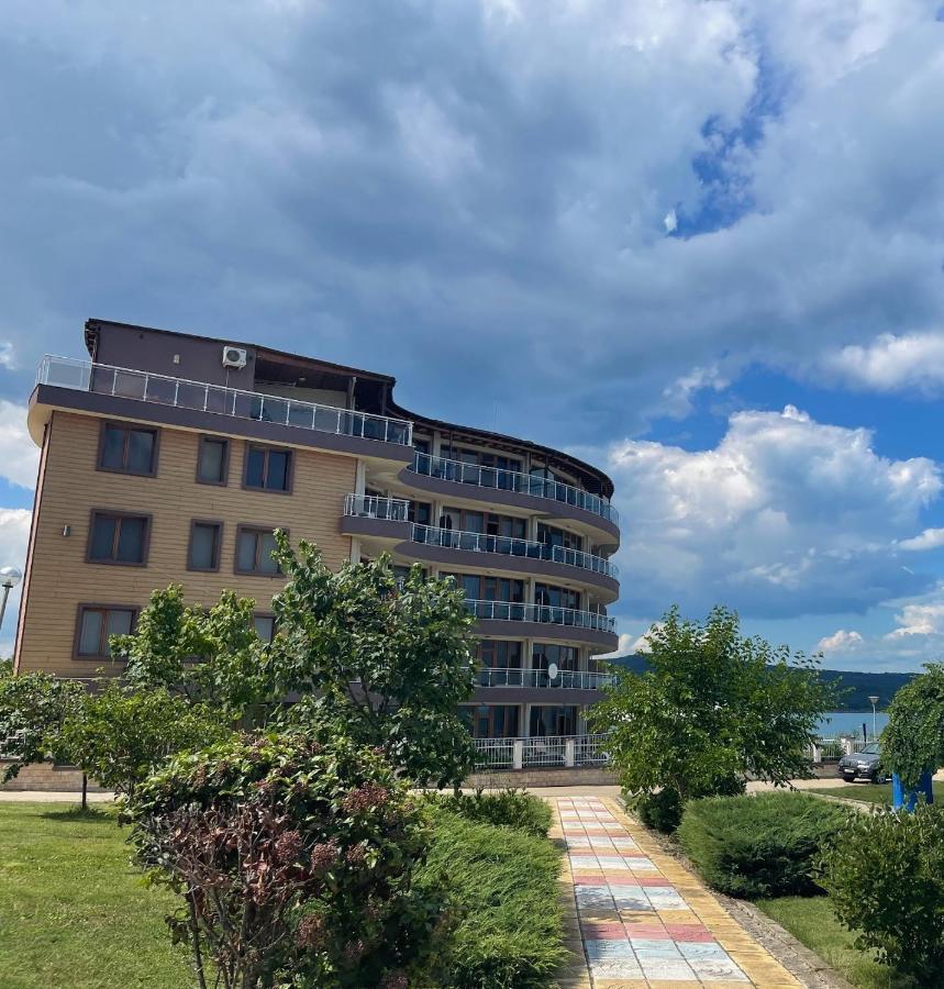 Studios Apartments Sea view Primorsko Exterior foto